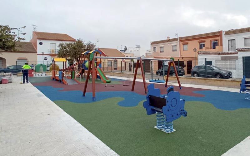 Rehabilitación parque infantil en Benacazón