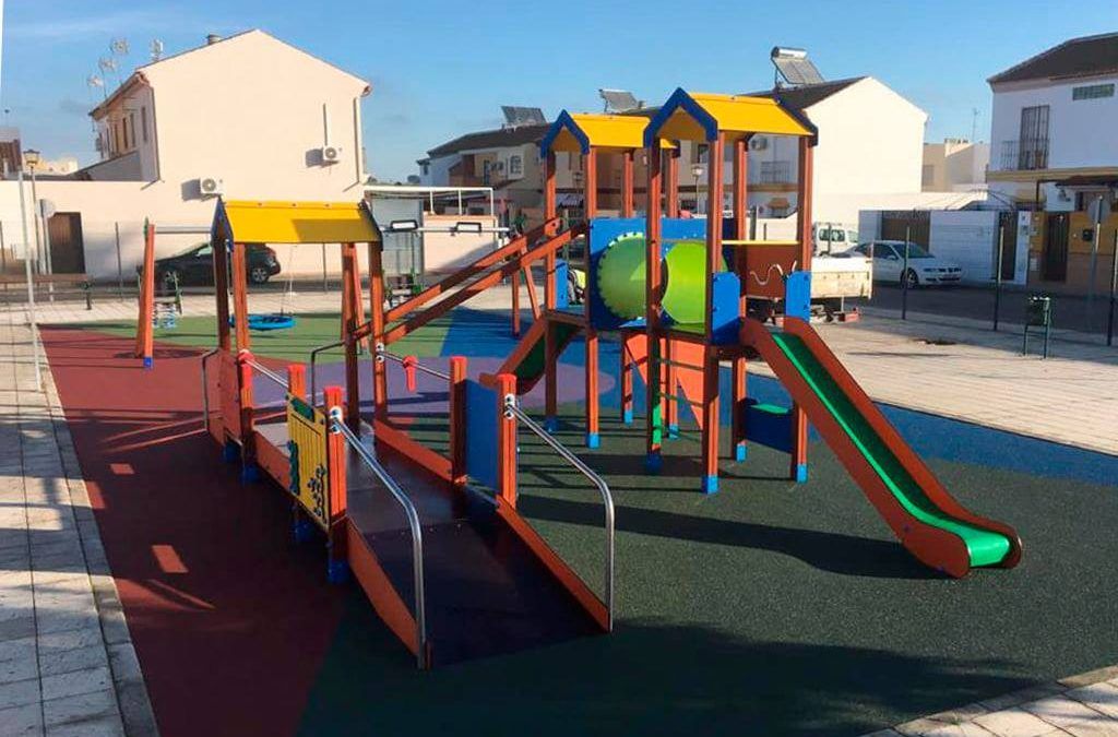 Parque infantil en Benacazón