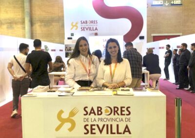 Azafatas para exposiciones y congresos en Sevilla